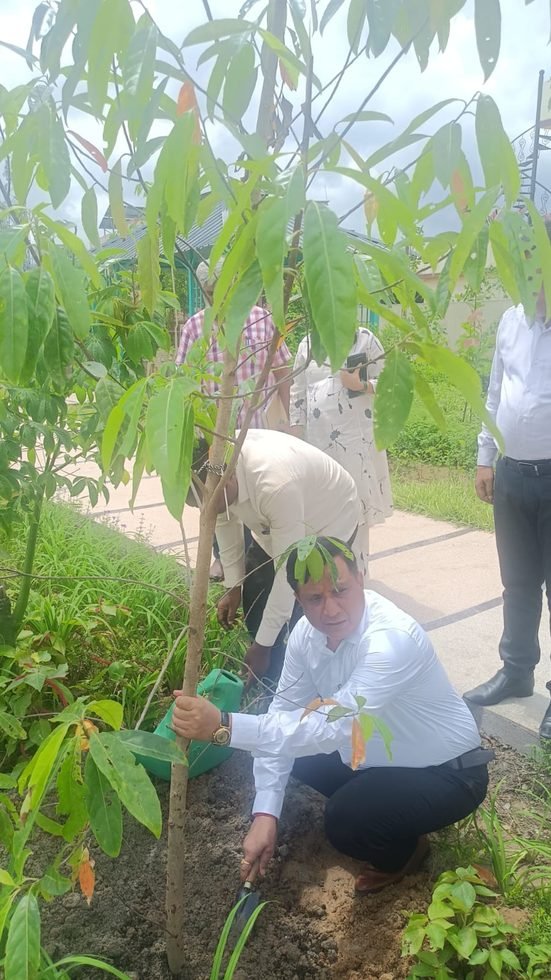 जल सृष्टि पार्क – पुराने जलस्रोत को मिला नया जीवन