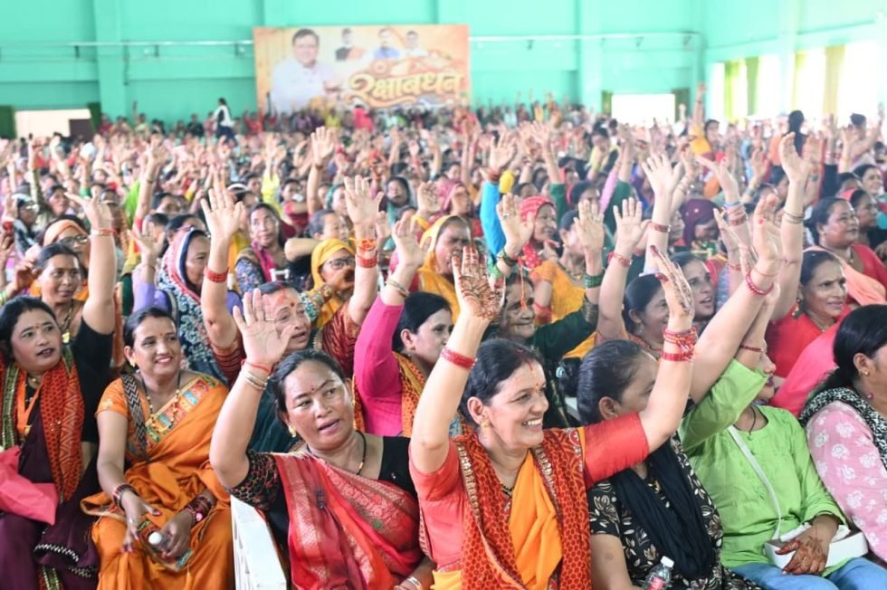 60 साल की महिलाओं को रोडवेज बसों में मुफ्त सफर