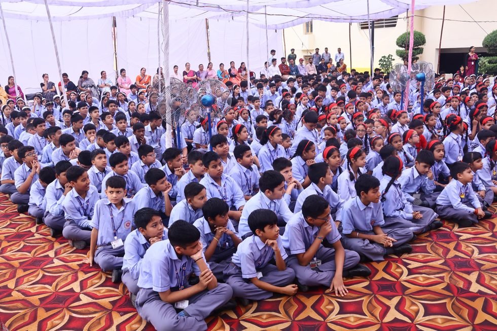 प्रख्यात पुरातत्वविद प्रो.बीआर मणि का छात्रों से संवाद